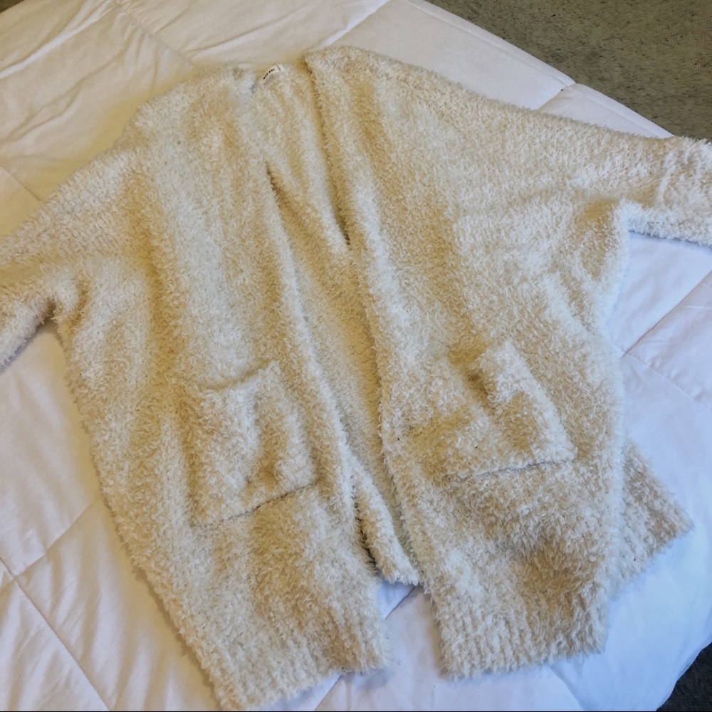 SOFTEST CARDIGAN